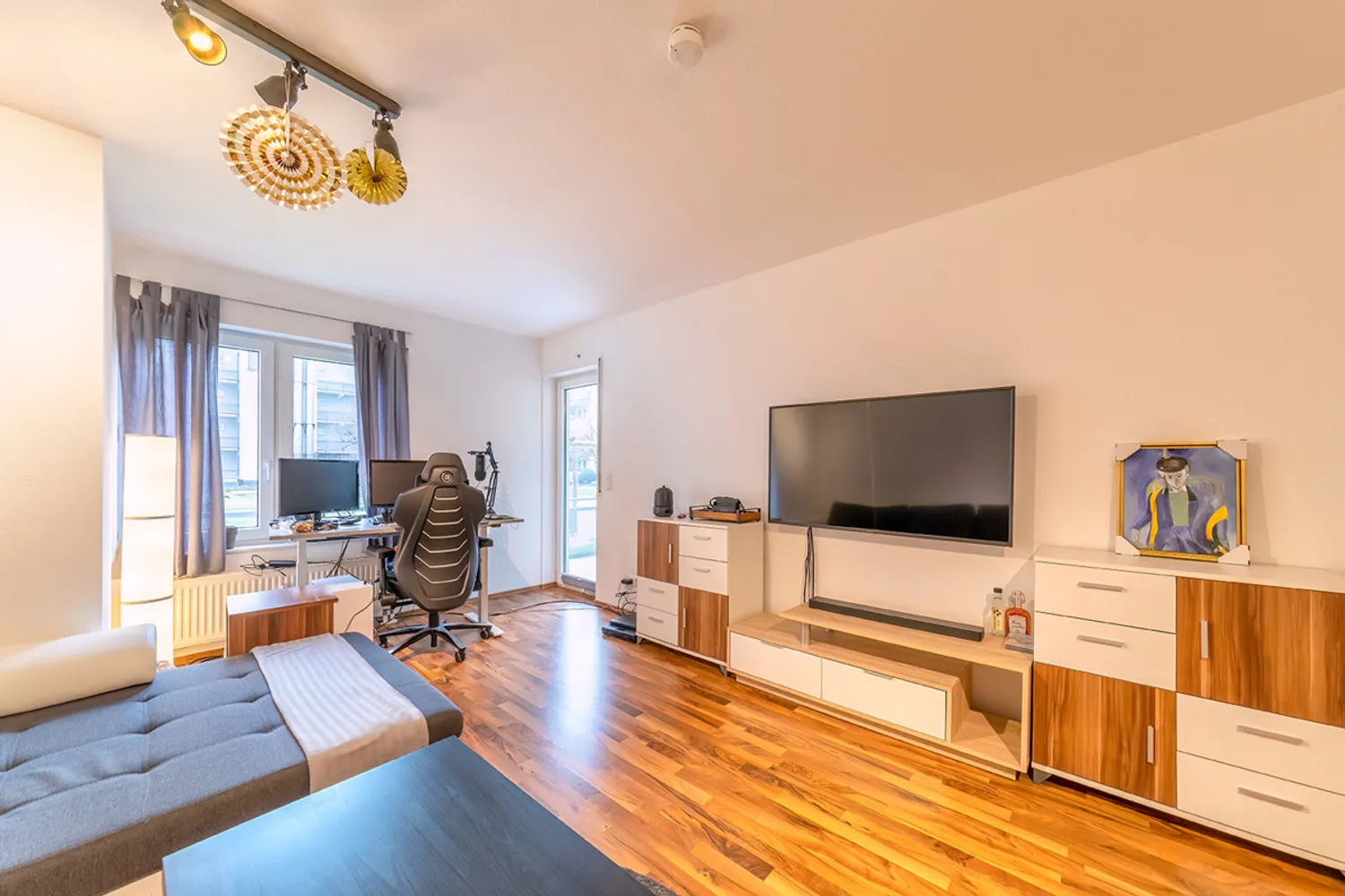 2 Zimmer Wohnung mit 55 m² in Wiesbaden – Bild 2