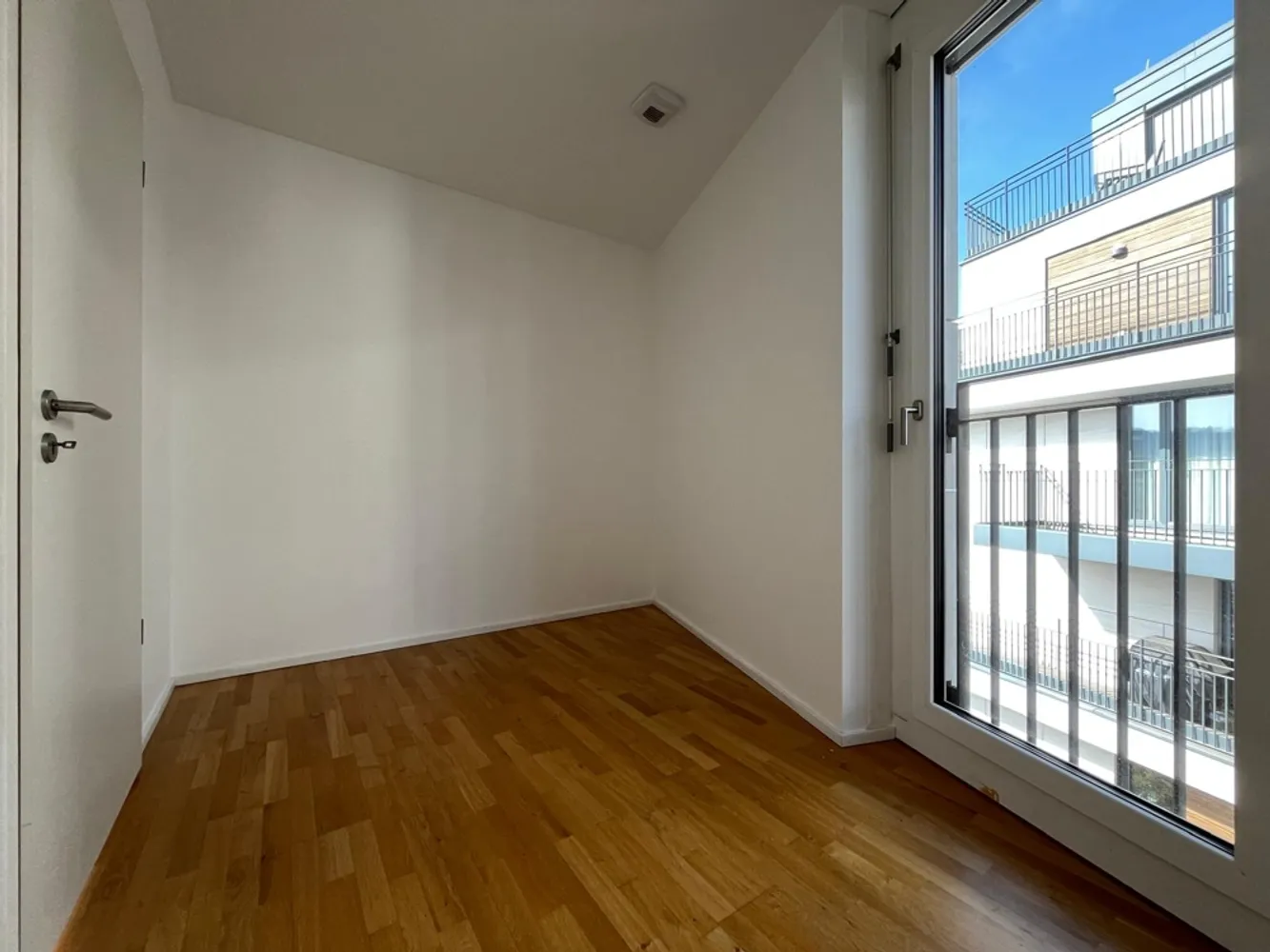 4 Zimmer Wohnung mit 135 m² in Stuttgart – Bild 7