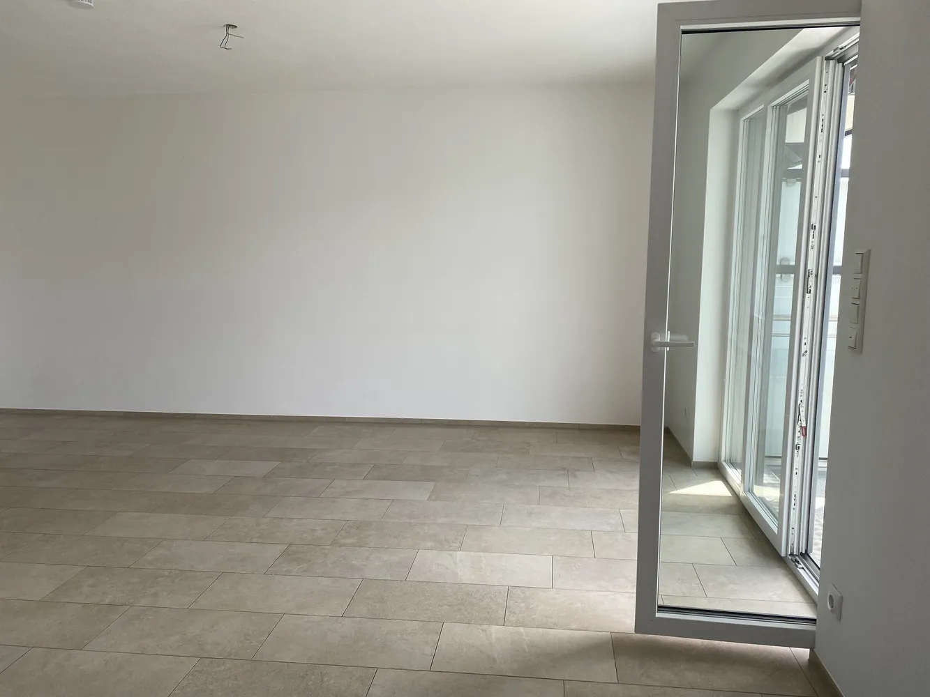 2 Zimmer Wohnung mit 56 m² in München – Bild 3