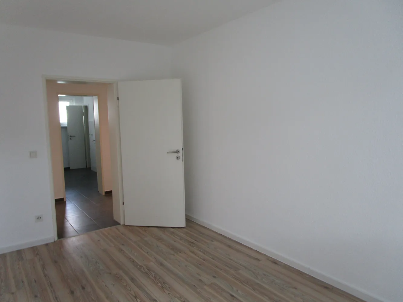 3 Zimmer Wohnung mit 76 m² in Köln – Bild 2