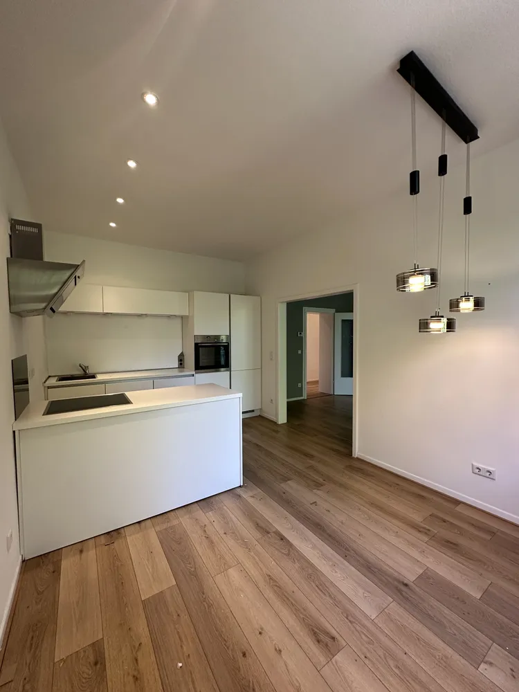3 Zimmer Wohnung mit 110 m² in Neuss – Bild 4