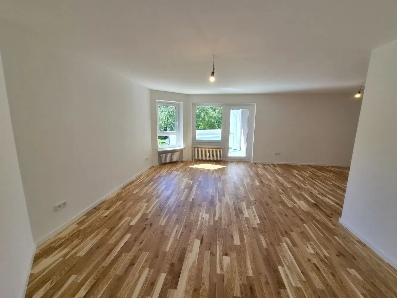 4 Zimmer Wohnung mit 103 m² in Augsburg – Bild 1