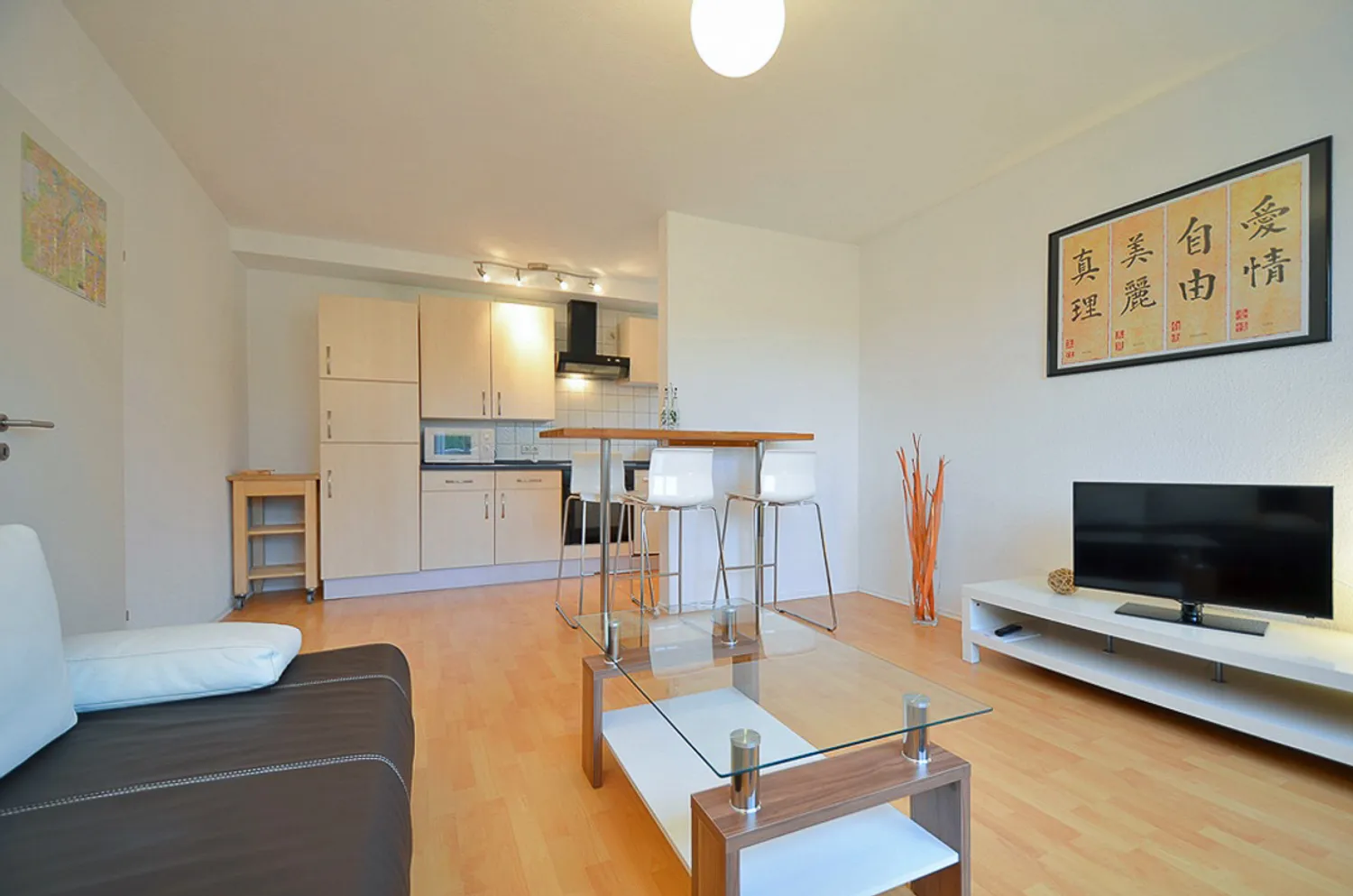2 Zimmer Wohnung mit 55 m² in Stuttgart – Bild 2