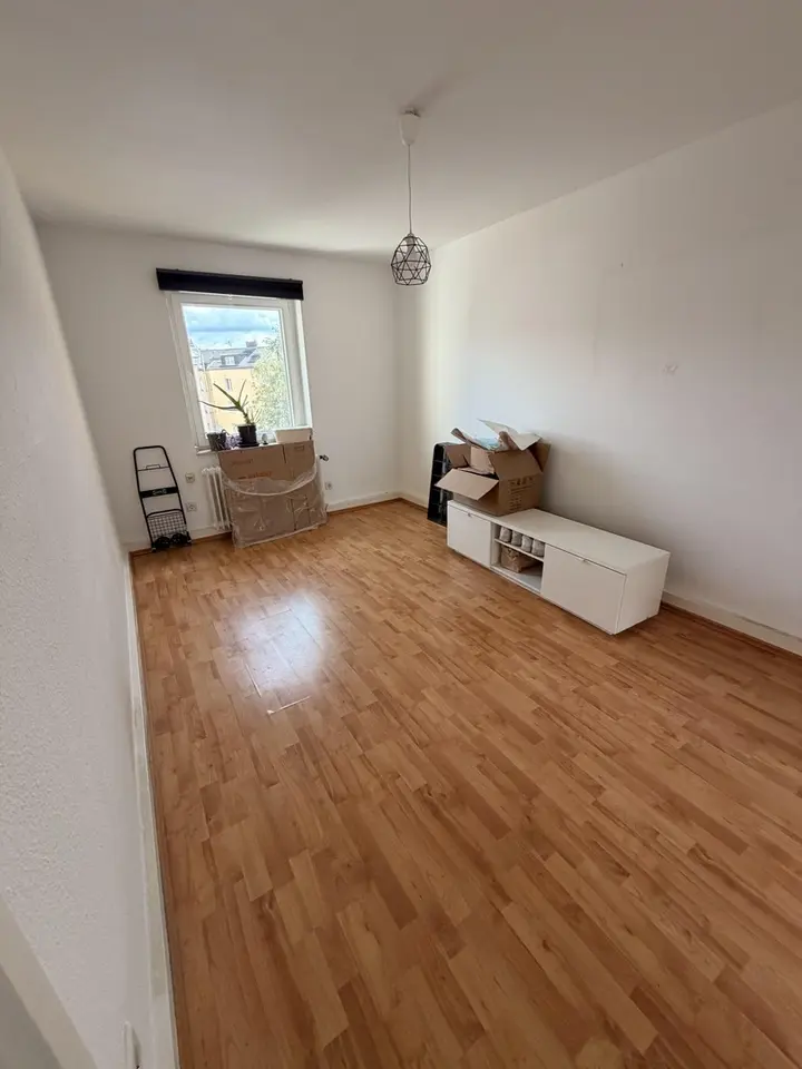 3 Zimmer Wohnung mit 65 m² in Düsseldorf – Bild 2