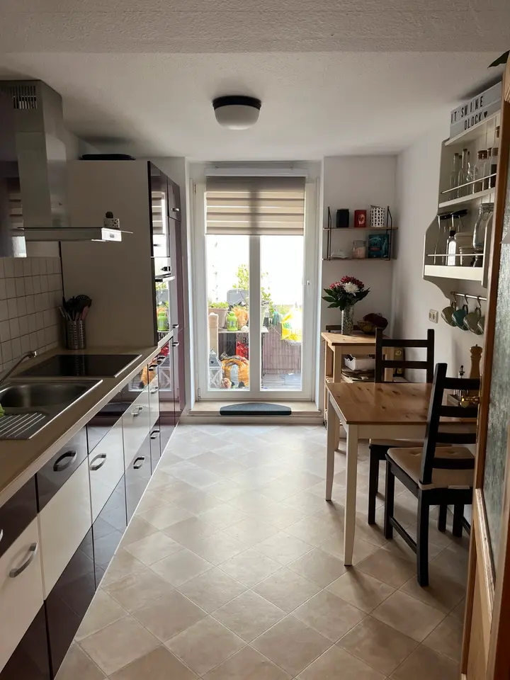 3 room apartment with 93 m² in Magdeburg – Photo 5