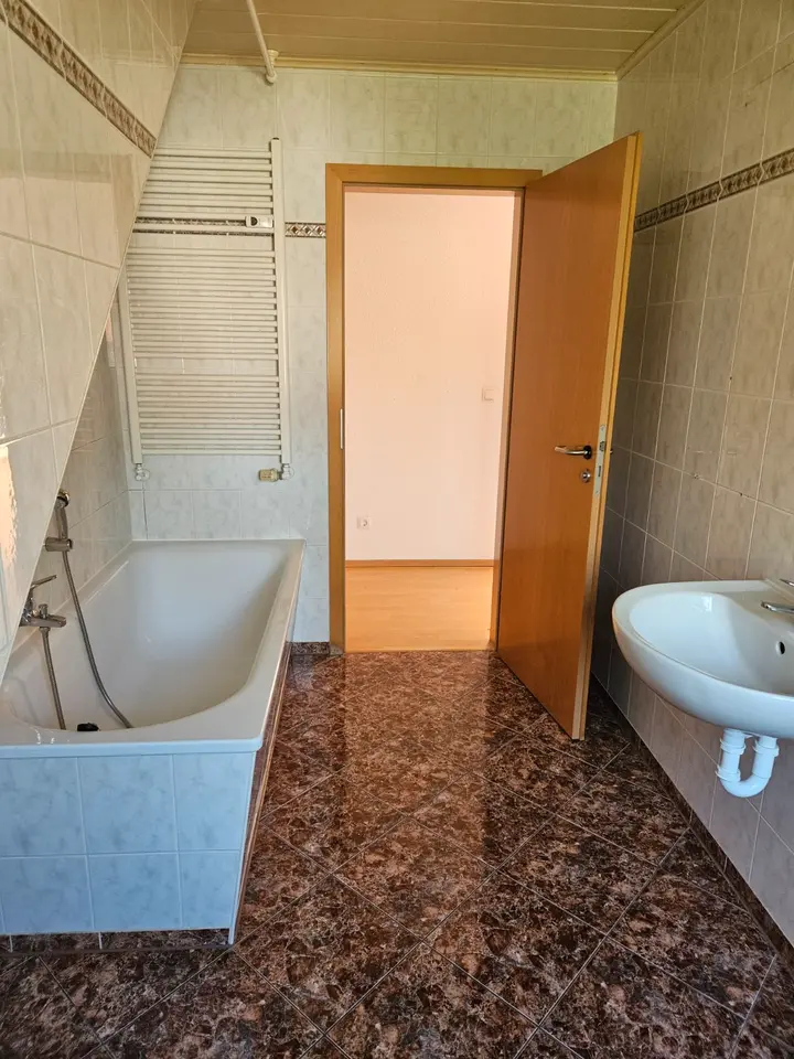 3 Zimmer Wohnung mit 68 m² in Merseburg – Bild 9