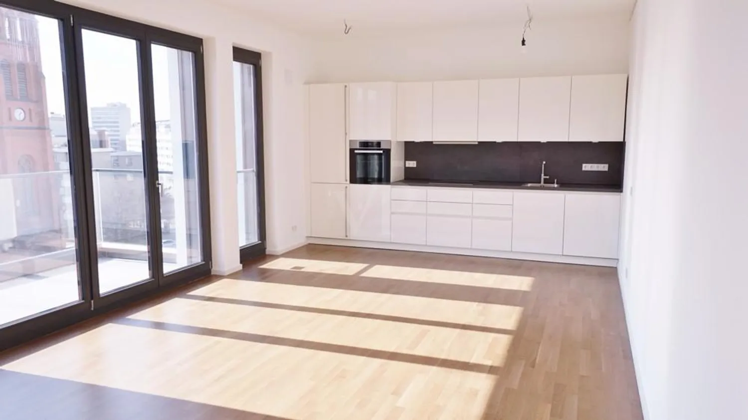 3 Zimmer Wohnung mit 92 m² in Berlin – Bild 2