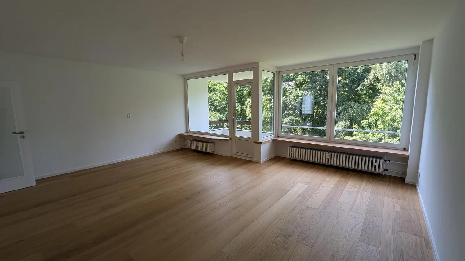 4 Zimmer Wohnung mit 106 m² in Düsseldorf – Bild 1