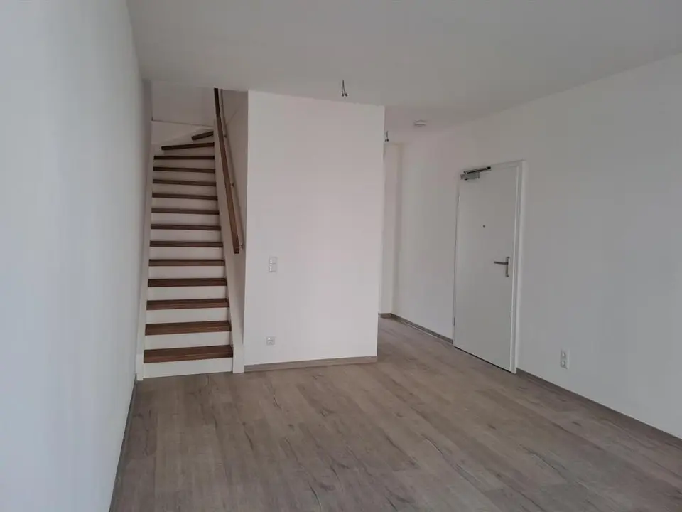 2 Zimmer Wohnung mit 77 m² in Bitterfeld-Wolfen – Bild 4