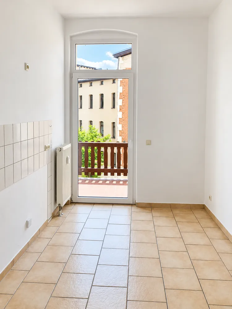 3 Zimmer Wohnung mit 90 m² in Halle (Saale) – Bild 2