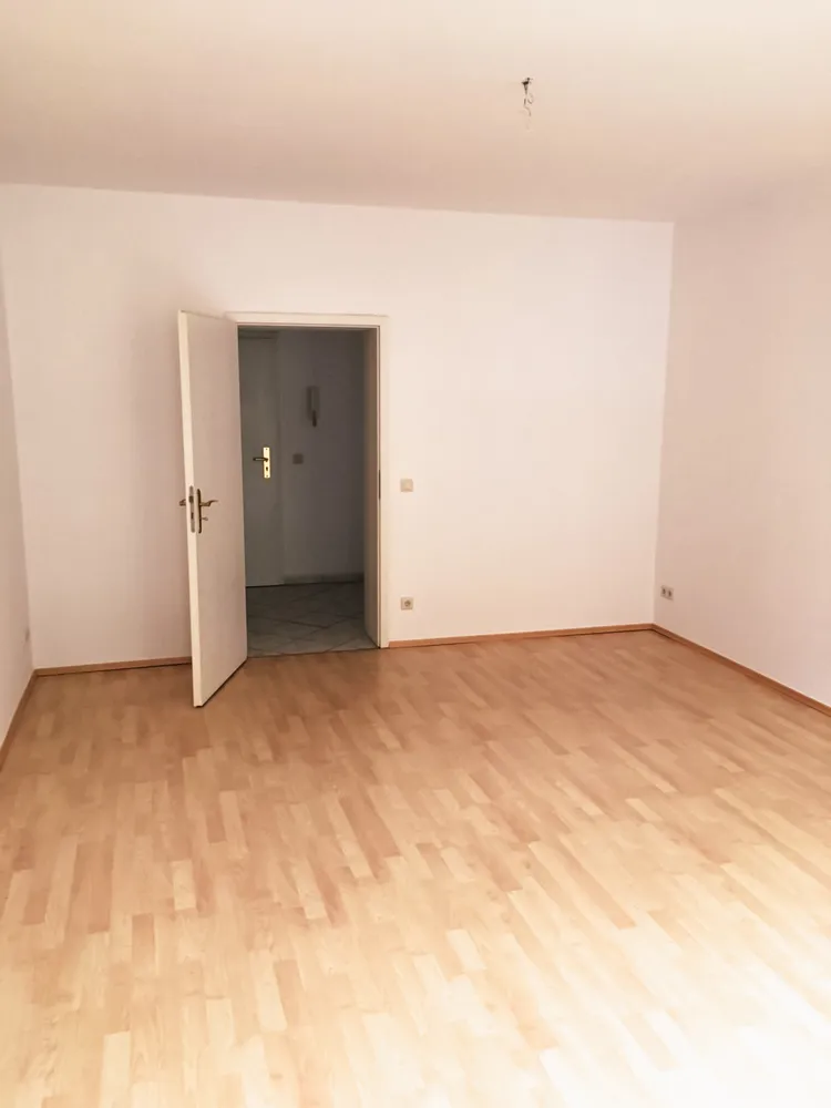2 room apartment with 72 m² in Chemnitz – Photo 5