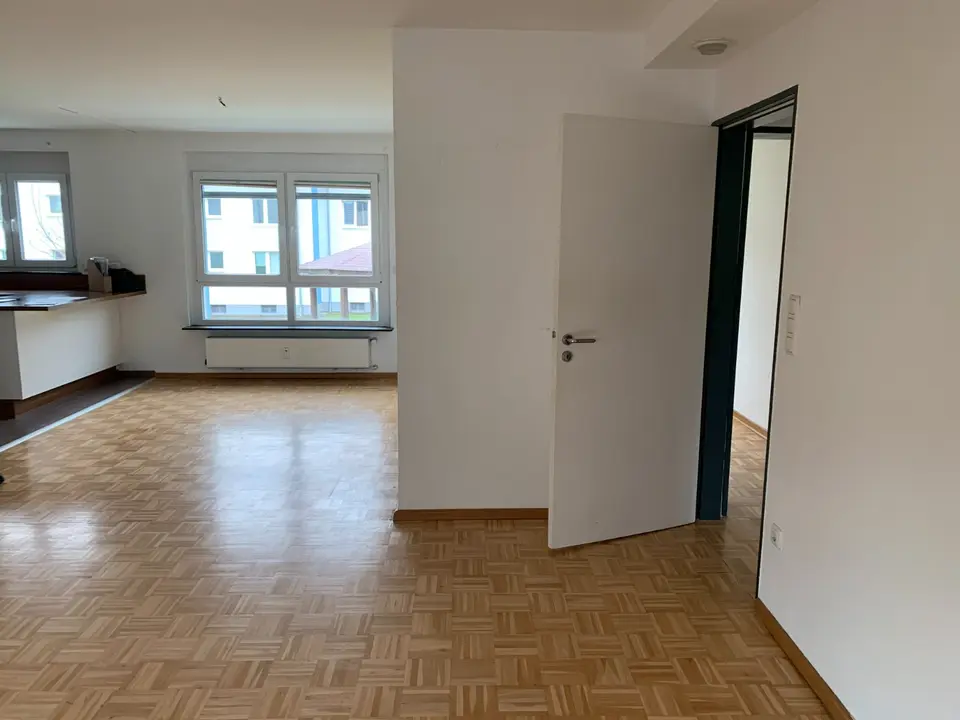 5 Zimmer Wohnung mit 110 m² in Gießen – Bild 2