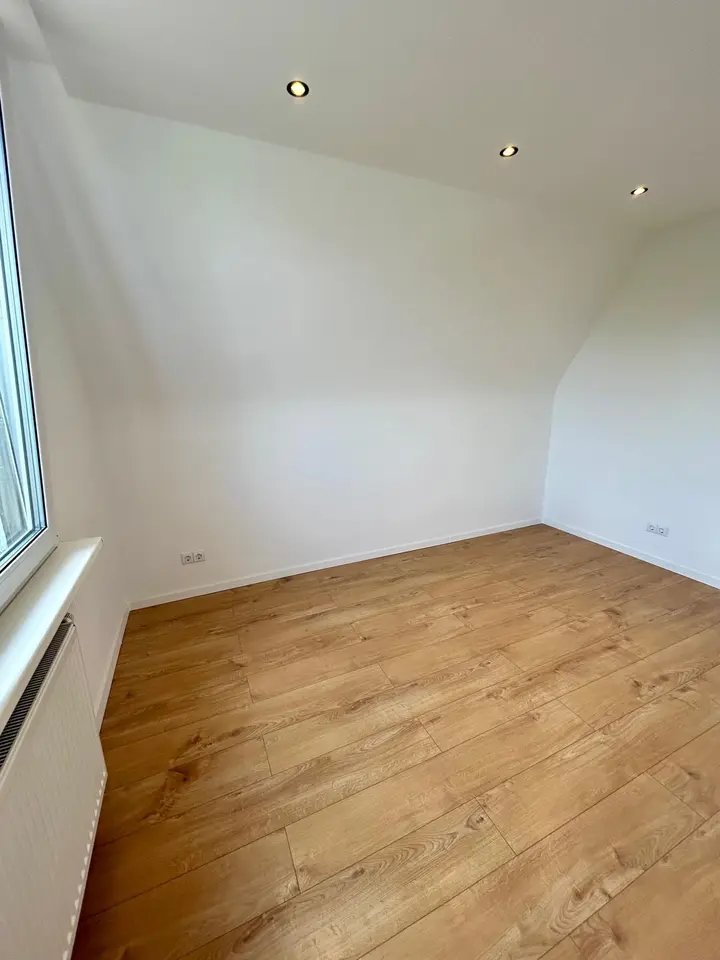 Shared room with 14 m² in Stuttgart – Photo 2