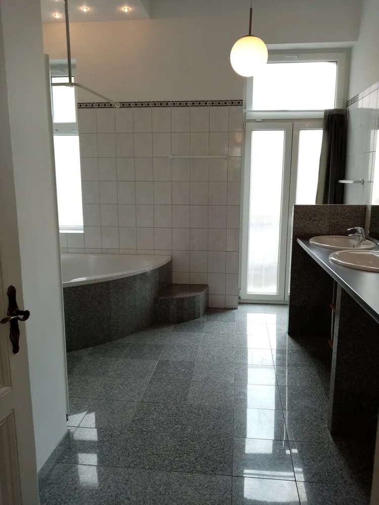4 Zimmer Wohnung mit 140 m² in Wiesbaden – Bild 5