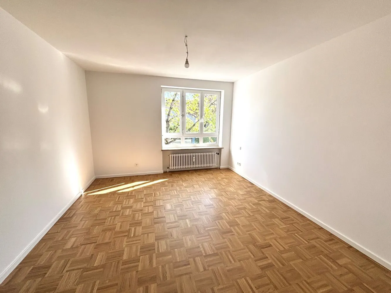3 Zimmer Wohnung mit 65 m² in München – Bild 2