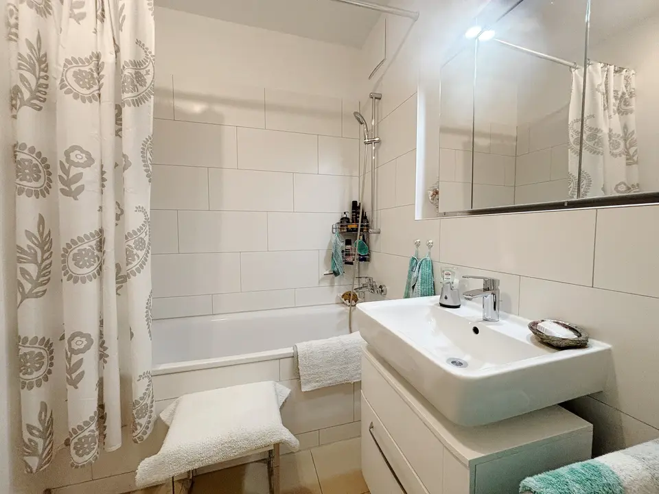 2 Zimmer Wohnung mit 74 m² in Hamburg – Bild 6