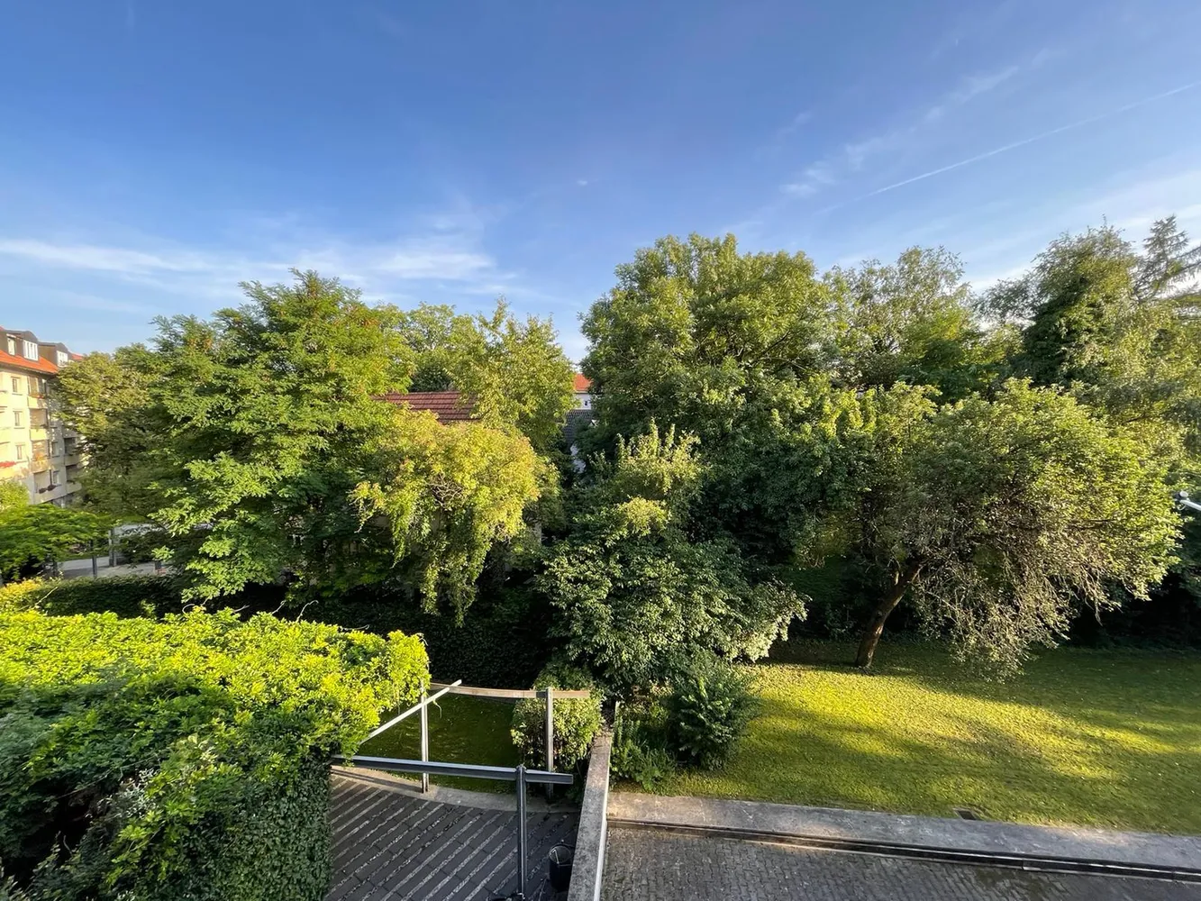 2 Zimmer Wohnung mit 65 m² in München – Bild 7