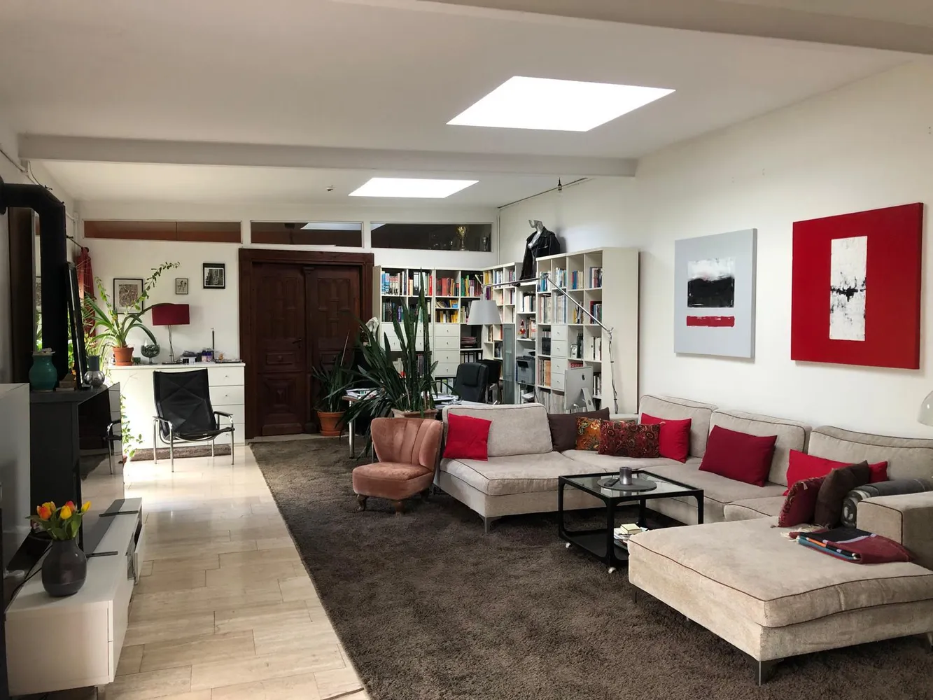 5 Zimmer Wohnung mit 150 m² in Frankfurt am Main – Bild 1