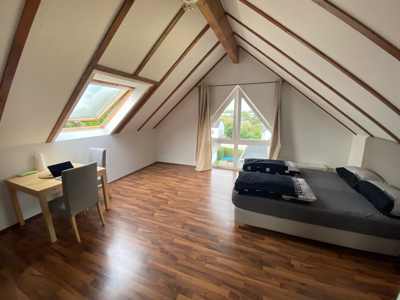 1 Zimmer Wohnung mit 35 m² in Köln – Bild 12