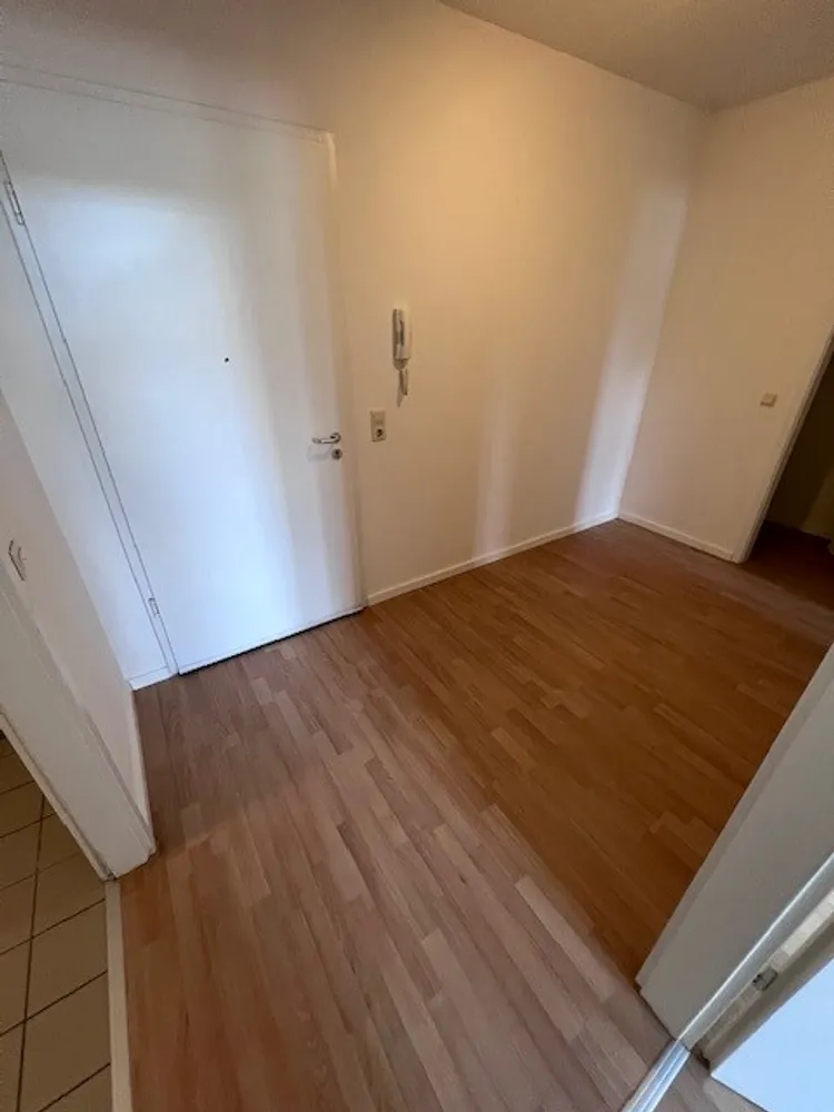 3 Zimmer Wohnung mit 76 m² in Mönchengladbach – Bild 2