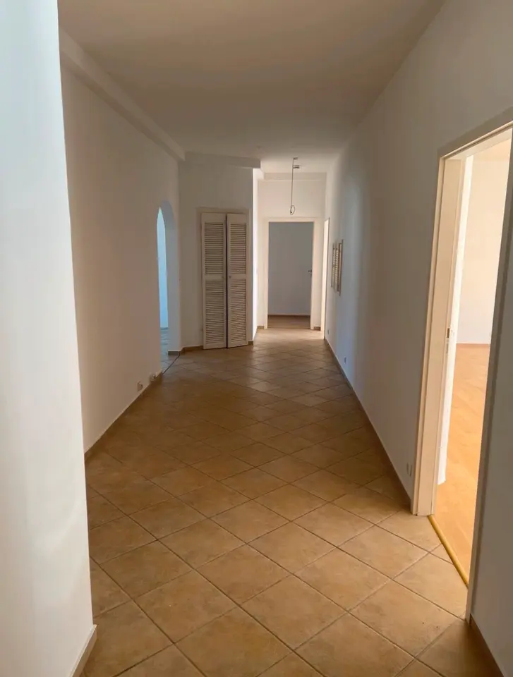 4 Zimmer Wohnung mit 155 m² in Hannover – Bild 4