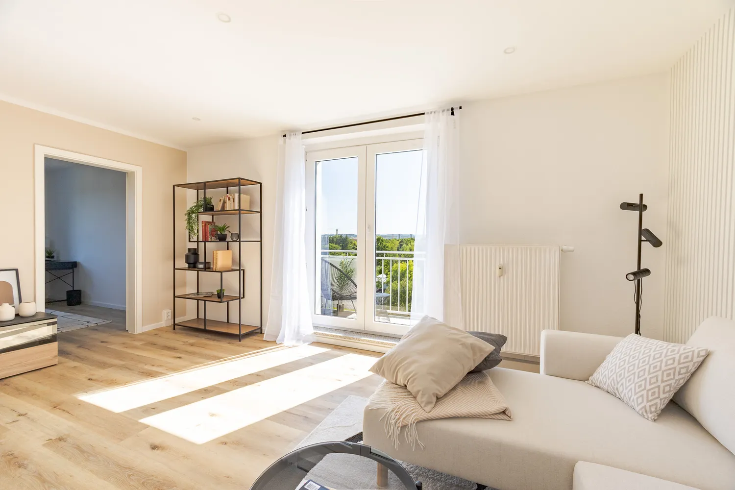 2 Zimmer Wohnung mit 49 m² in Dresden – Bild 2