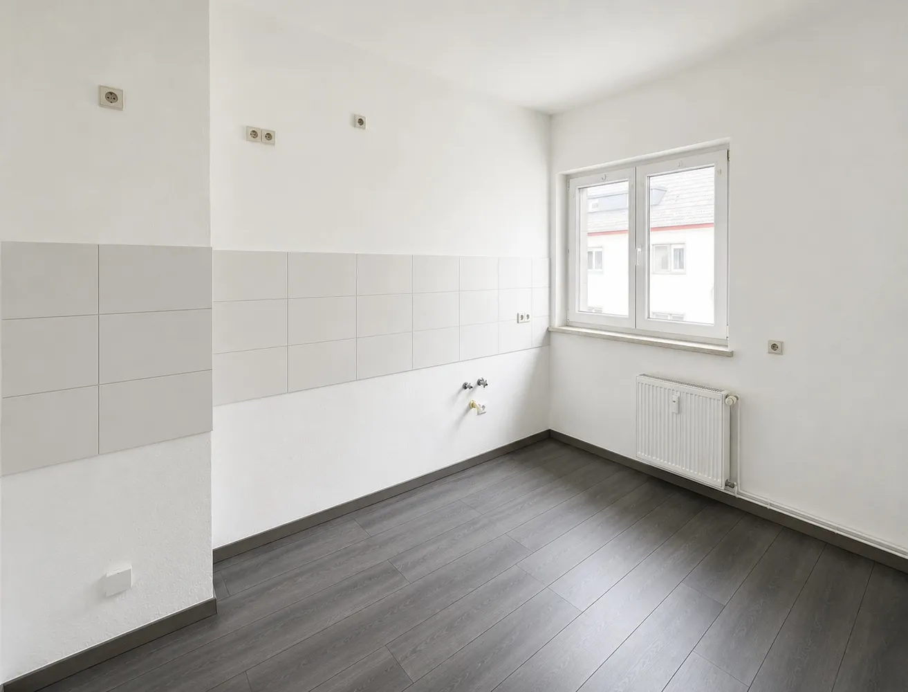 2 Zimmer Wohnung mit 70 m² in Bitterfeld-Wolfen – Bild 1