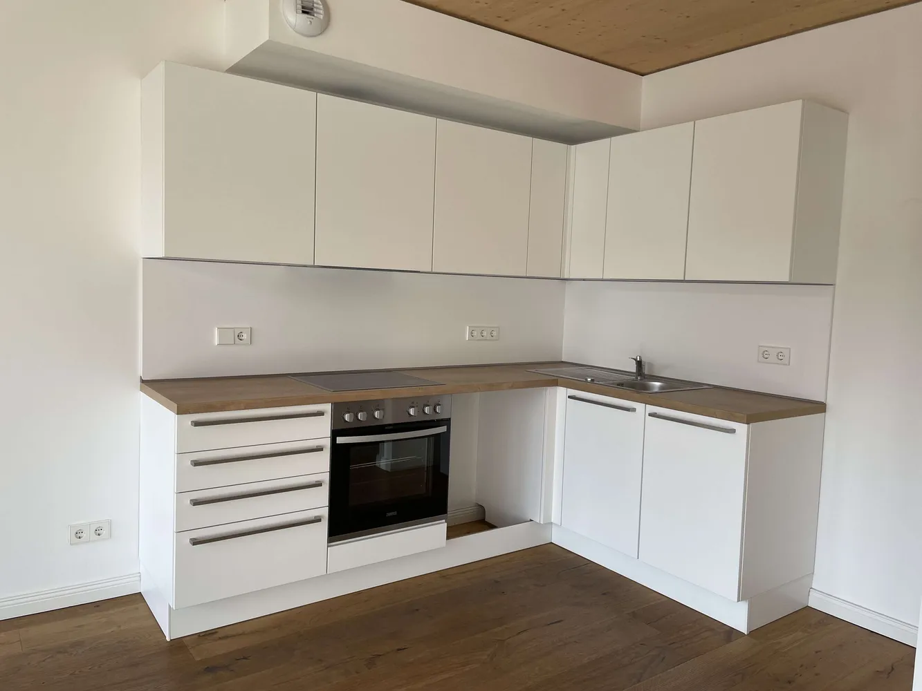 3 Zimmer Wohnung mit 77 m² in Berlin – Bild 2