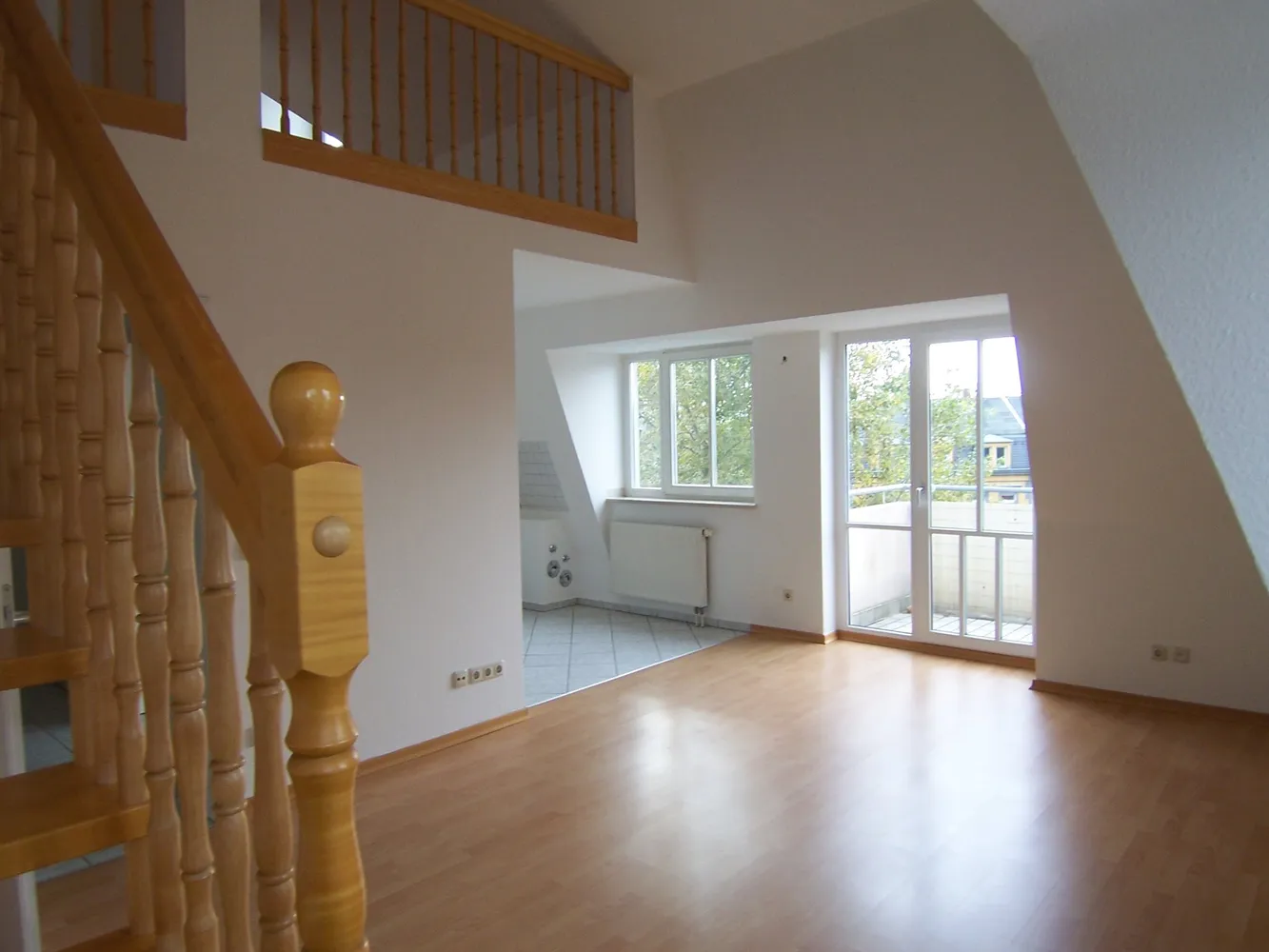 3 Zimmer Wohnung mit 82 m² in Dresden – Bild 1