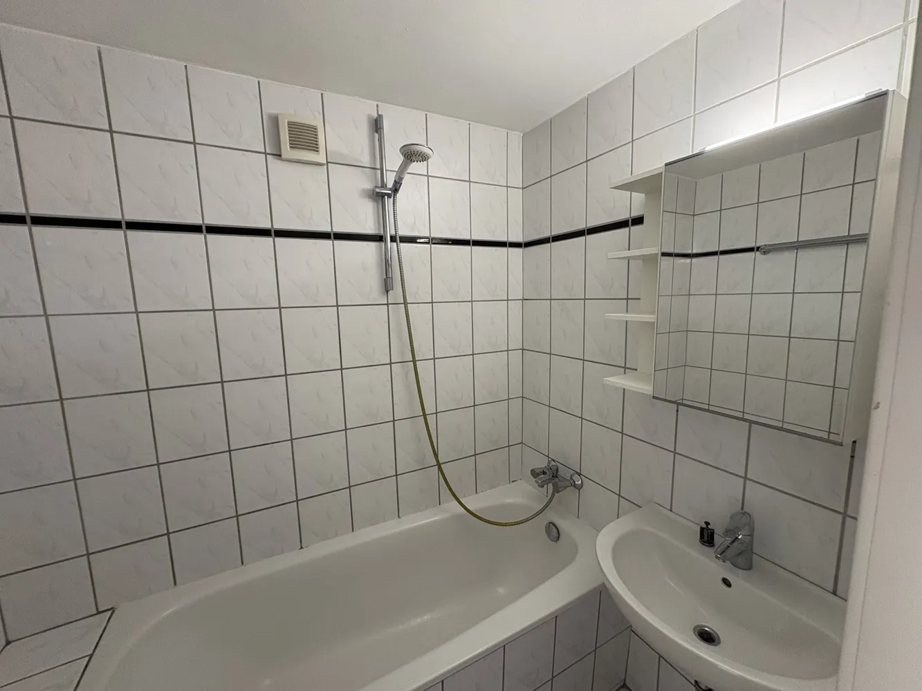 2 Zimmer Wohnung mit 47 m² in Düsseldorf – Bild 6