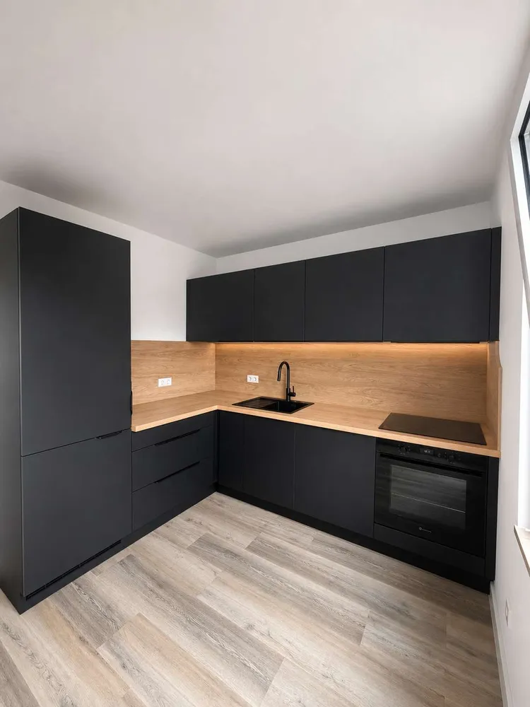 2 Zimmer Wohnung mit 70 m² in Düsseldorf – Bild 2
