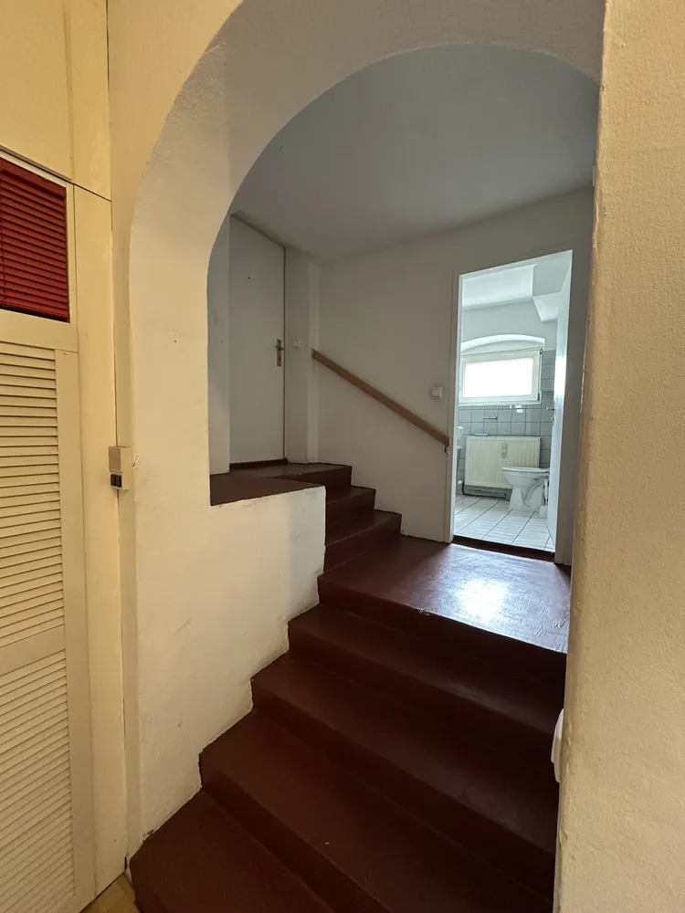 8 Zimmer Wohnung mit 160 m² in Berlin – Bild 7