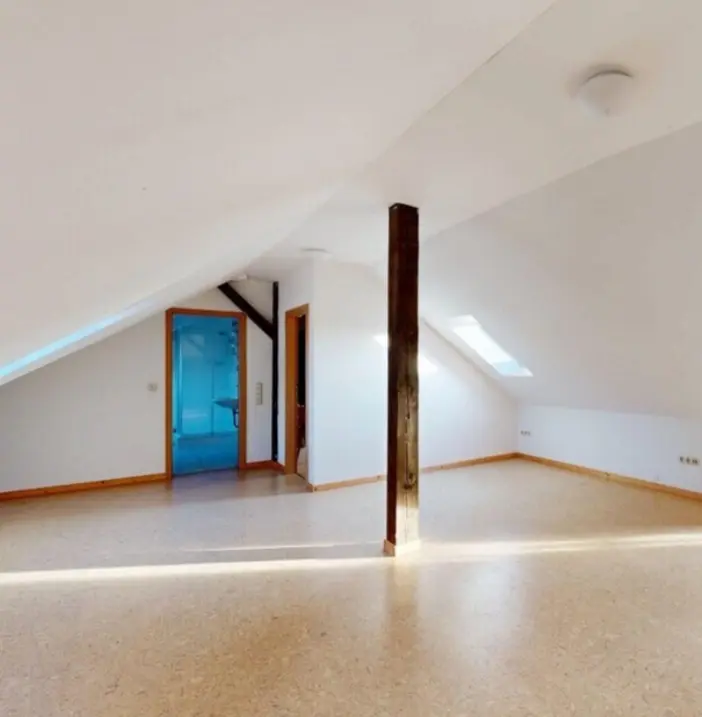 4 Zimmer Wohnung mit 110 m² in Oberhausen – Bild 1