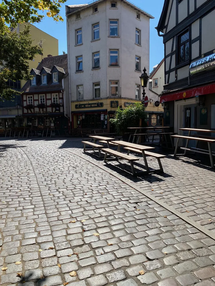 1 room apartment with 17 m² in Frankfurt am Main – Photo 4