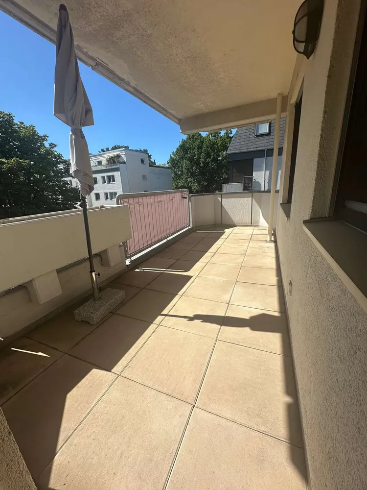 3 Zimmer Wohnung mit 75 m² in Frankfurt am Main – Bild 2