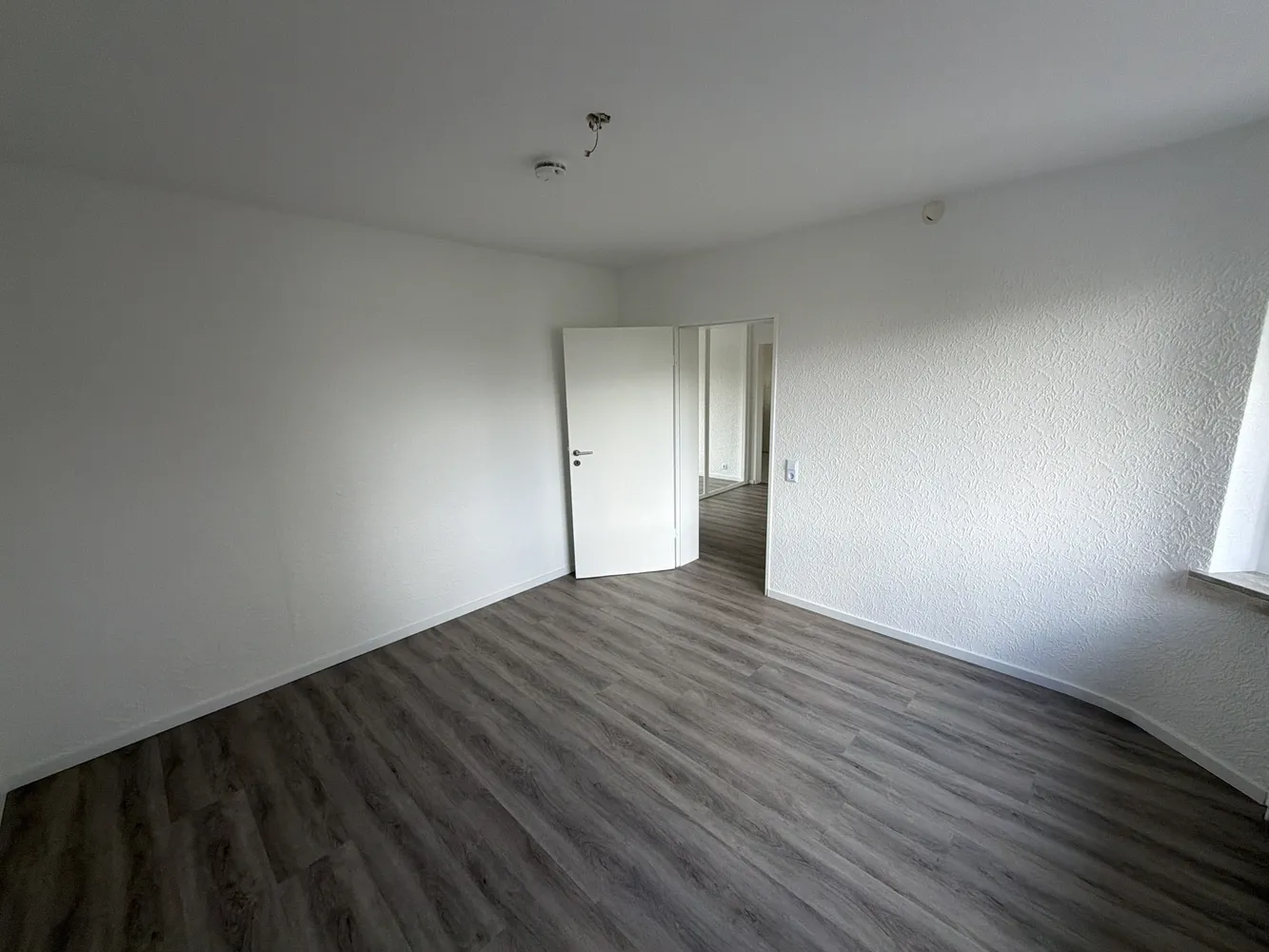 2 Zimmer Wohnung mit 61 m² in Köln – Bild 5