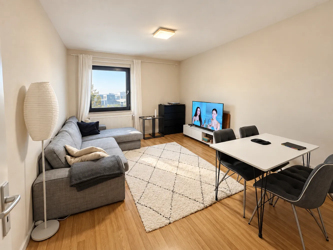 2 Zimmer Wohnung mit 60 m² in München – Bild 1