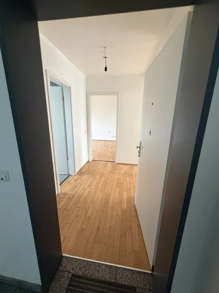 2 Zimmer Wohnung mit 66 m² in Düsseldorf – Bild 12