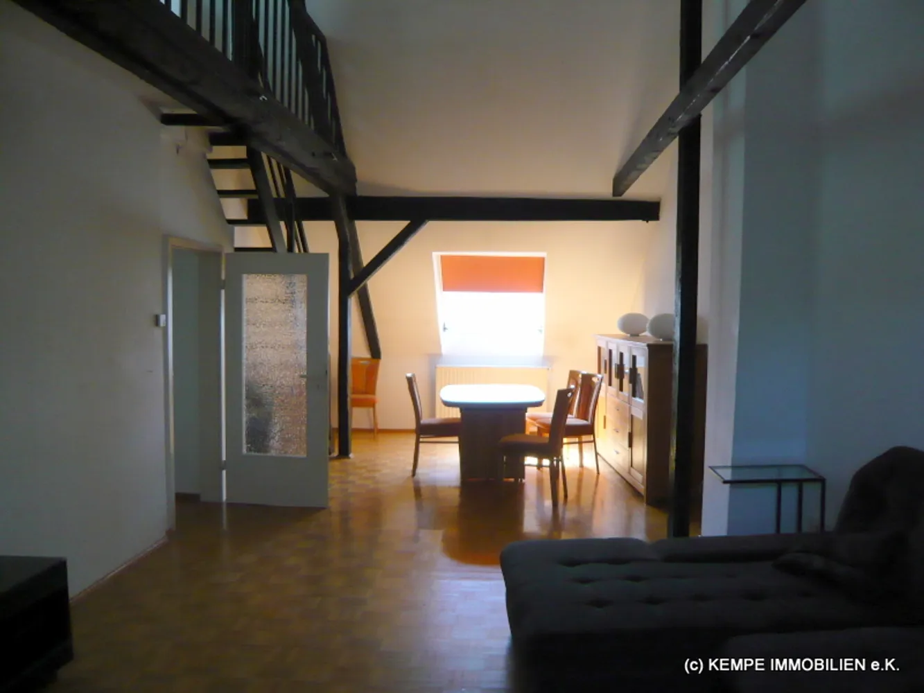 4 Zimmer Wohnung mit 130 m² in Essen – Bild 3