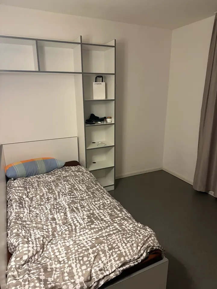 WG-Zimmer mit 25 m² in Frankfurt am Main – Bild 9