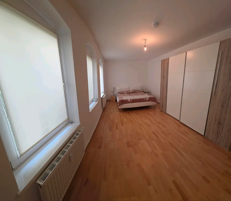 3 Zimmer Wohnung mit 80 m² in Halle (Saale) – Bild 1