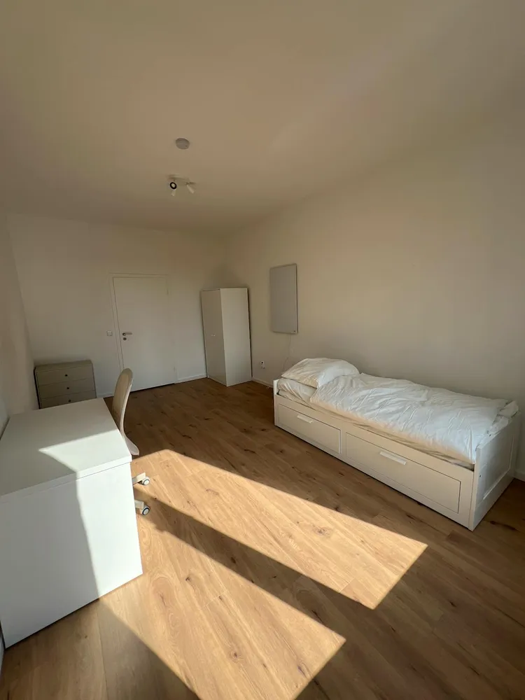 WG-Zimmer mit 15 m² in Düsseldorf – Bild 3