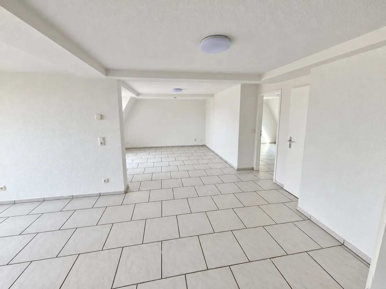 3 Zimmer Wohnung mit 71 m² in Düsseldorf – Bild 6