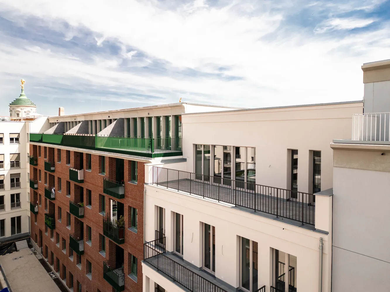4 Zimmer Wohnung mit 118 m² in Potsdam – Bild 1