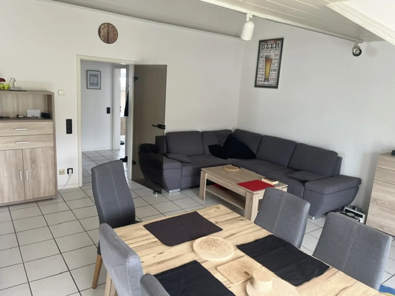 2 Zimmer Wohnung mit 60 m² in Köln – Bild 10