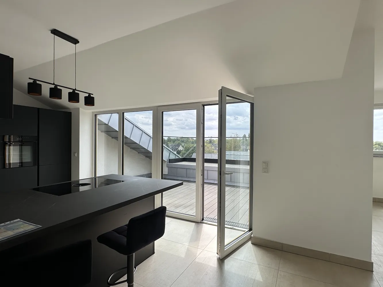 3 Zimmer Wohnung mit 94 m² in Düsseldorf – Bild 1