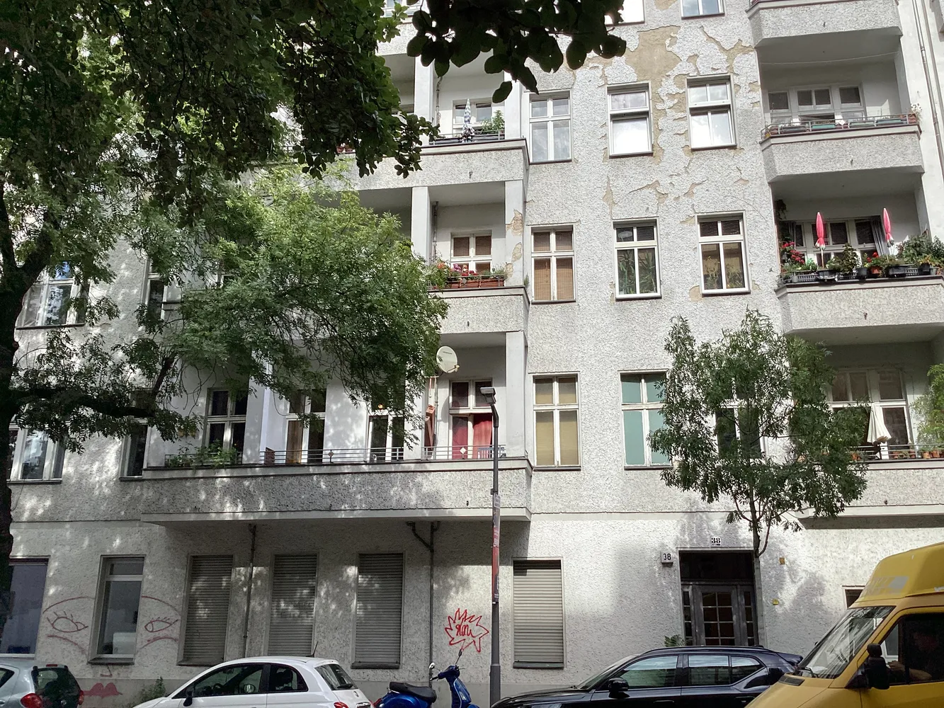 2 Zimmer Wohnung mit 76 m² in Berlin – Bild 1