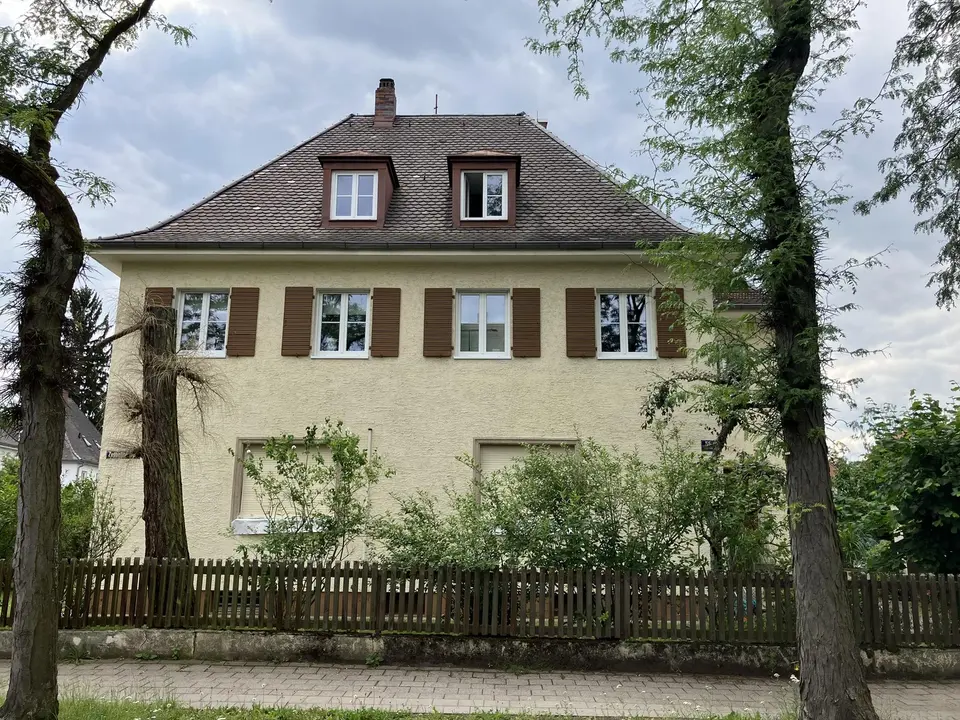 Shared room with 20 m² in Erlangen – Photo 1