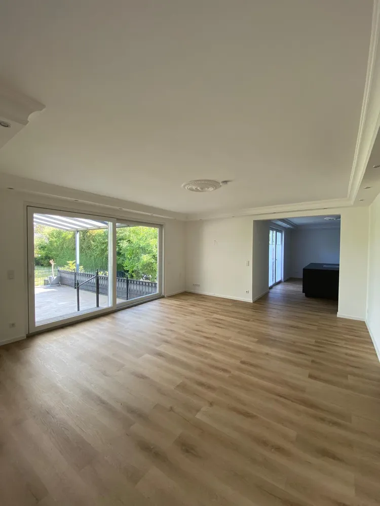6 Zimmer Wohnung mit 233 m² in Mönchengladbach – Bild 11