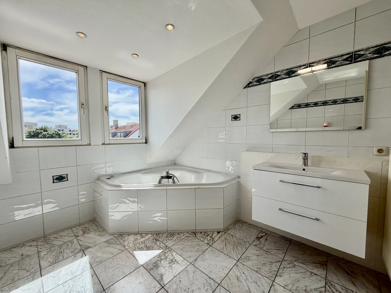2 room apartment with 62 m² in Nuremberg – Photo 11